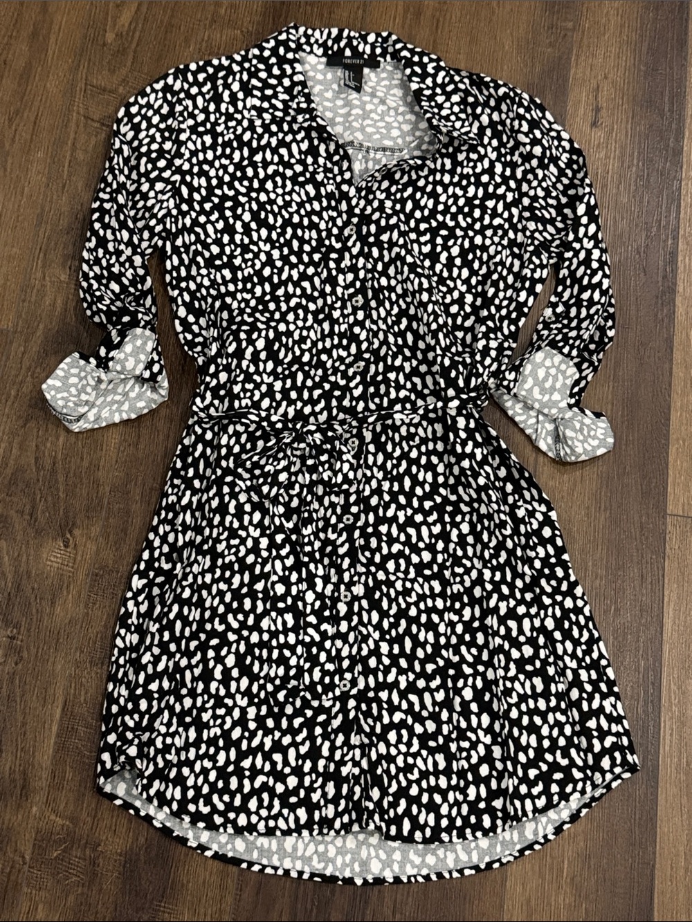 Black and White Printed Shirt Dress with Tie Waist Forever 21